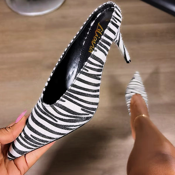 Ava(Zebra)